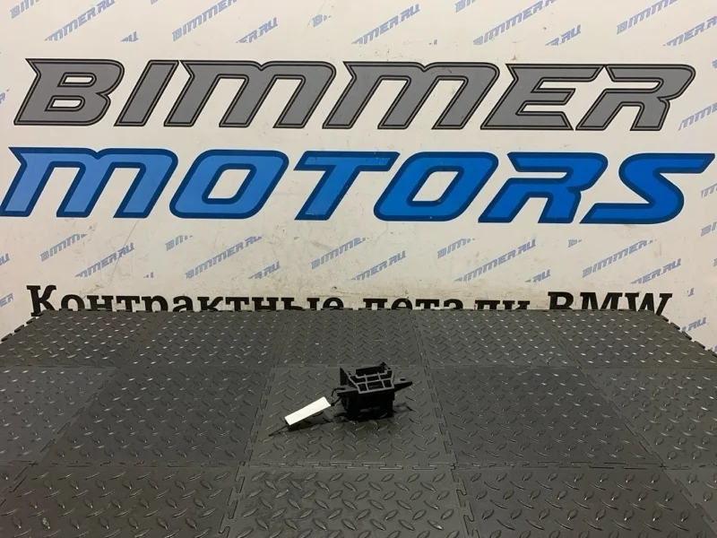 Кронштейн радиатора Bmw 3 2008 17117591647 E92 N52B30A