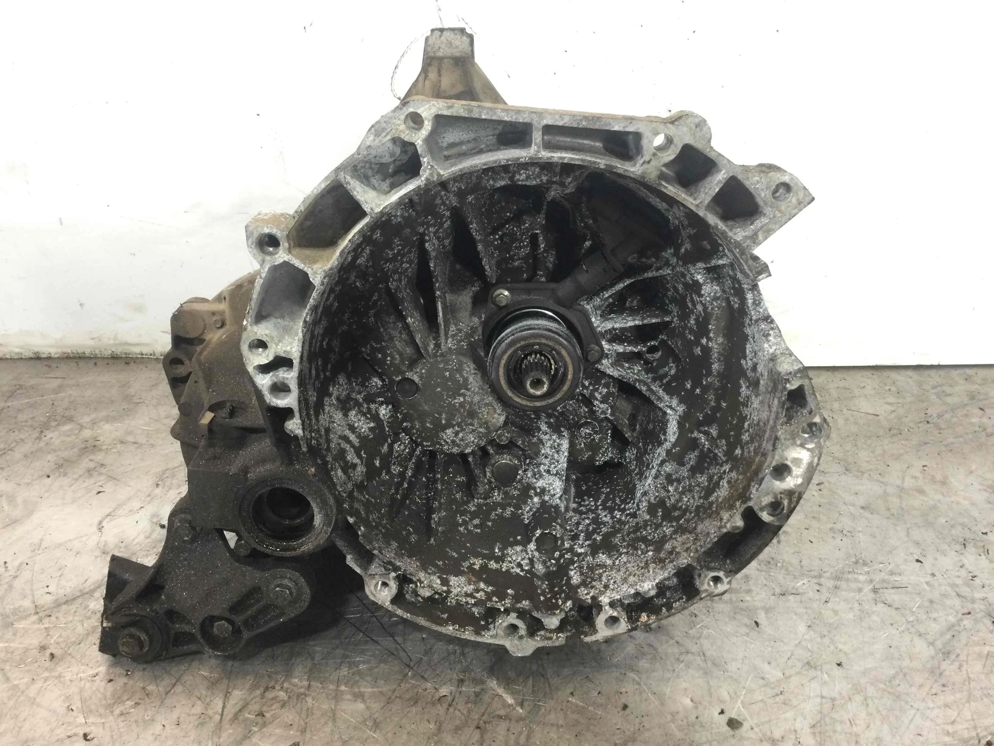 КПП механическая (МКПП) Ford Focus 2 поколение [рестайлинг] (2008-2011) бензин 1.8 i Механика Х/б