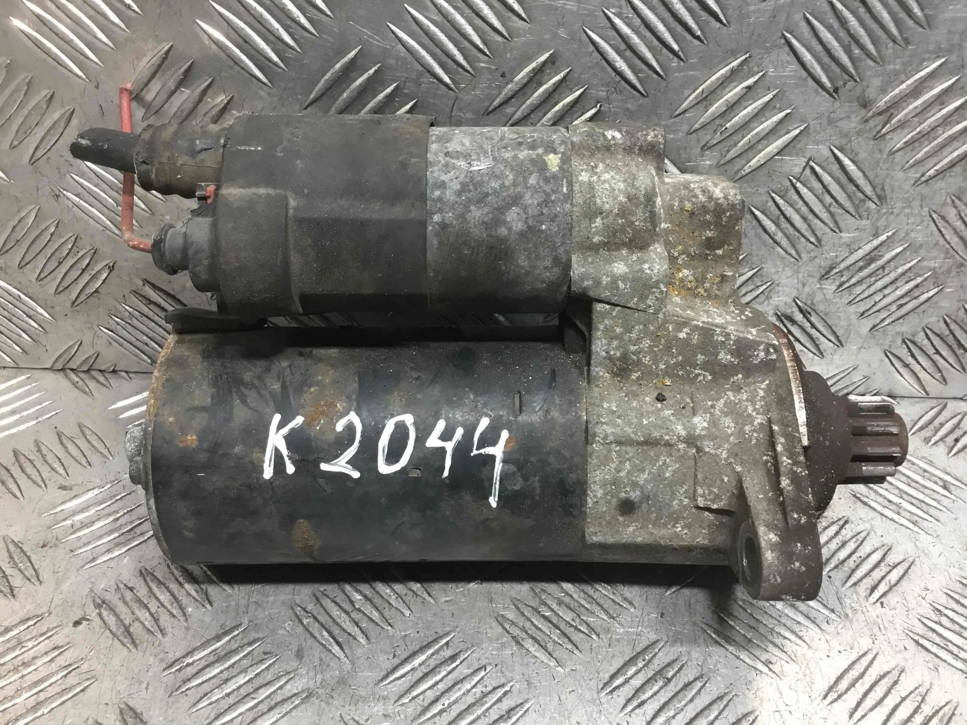 Стартер Volkswagen Passat B6 (2005-2010) дизель 2.0 TDI DSG Седан