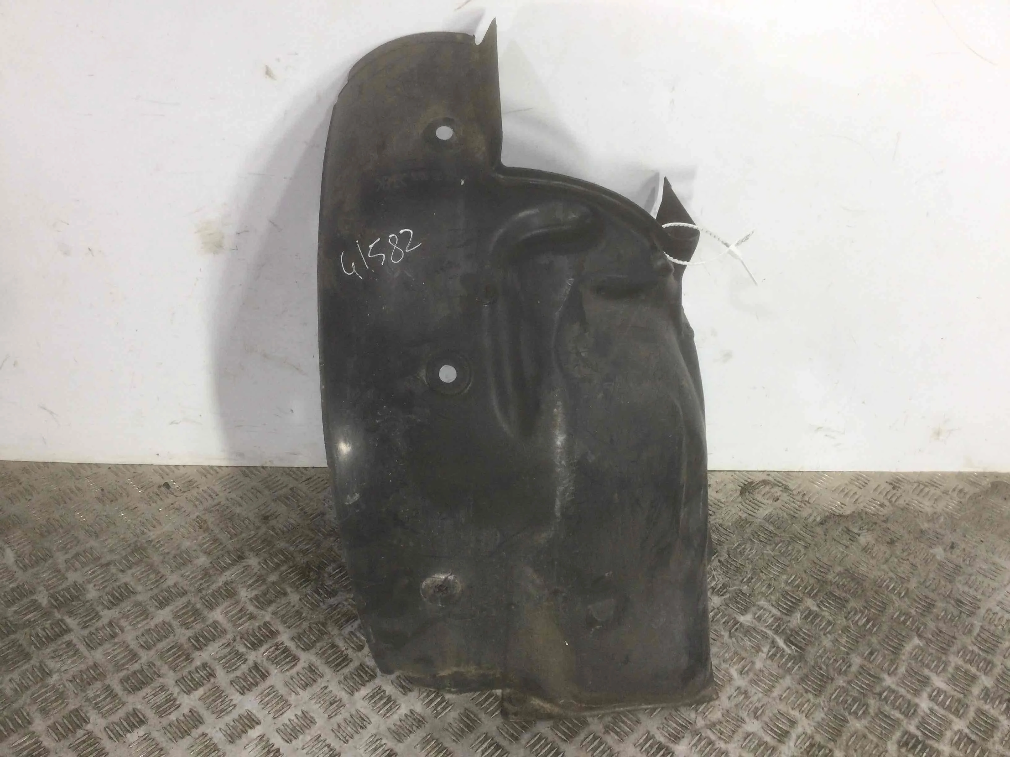 Защита арок передняя правая (подкрылок) Renault Grand Scenic 2 поколение (2006-2009) бензин 2.0 i Механика Минивэн