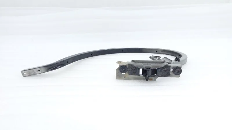 Петля крышки багажника Ford Mondeo 2015 CD391