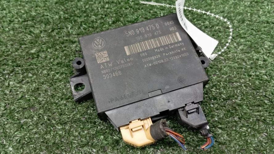 блок управления парктрониками Volkswagen CFF 5N1 Volkswagen Tiguan CFF 5N1 5N0919475D