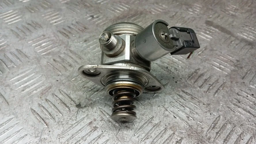 тнвд Bmw N63B44A E71,E70,E72 Bmw X6,7-Series,X5 N63B44A E71,E70,E72 13517595339