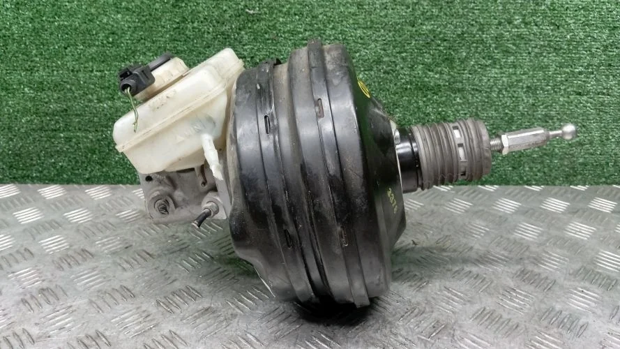 цилиндр тормозной главный Audi CAEB,CAEA,CTBA,CEUA 8K2,4H,4H2 Audi A4,A8 CAEB,CAEA,CTBA,CEUA 8K2,4H,4H2 8K0611021B,4H0611021