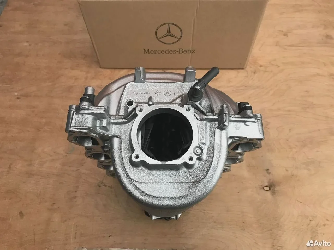 Впускной коллектор mercedes m273 w164 w221 w212