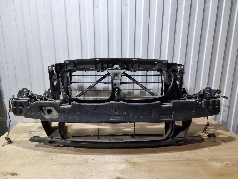 Панель BMW 5 2011 F07