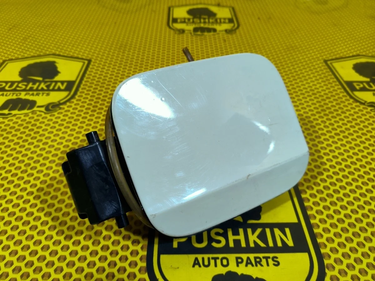 Лючок топливного бака Skoda Rapid 2014 NH3