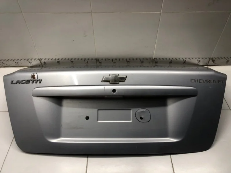 Крышка багажника Chevrolet Lacetti J200 СЕДАН