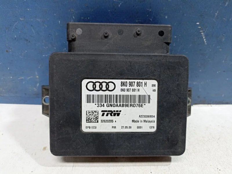 Блок управления парковочным тормозом Audi A4 2007-2015 8K0907801H B8