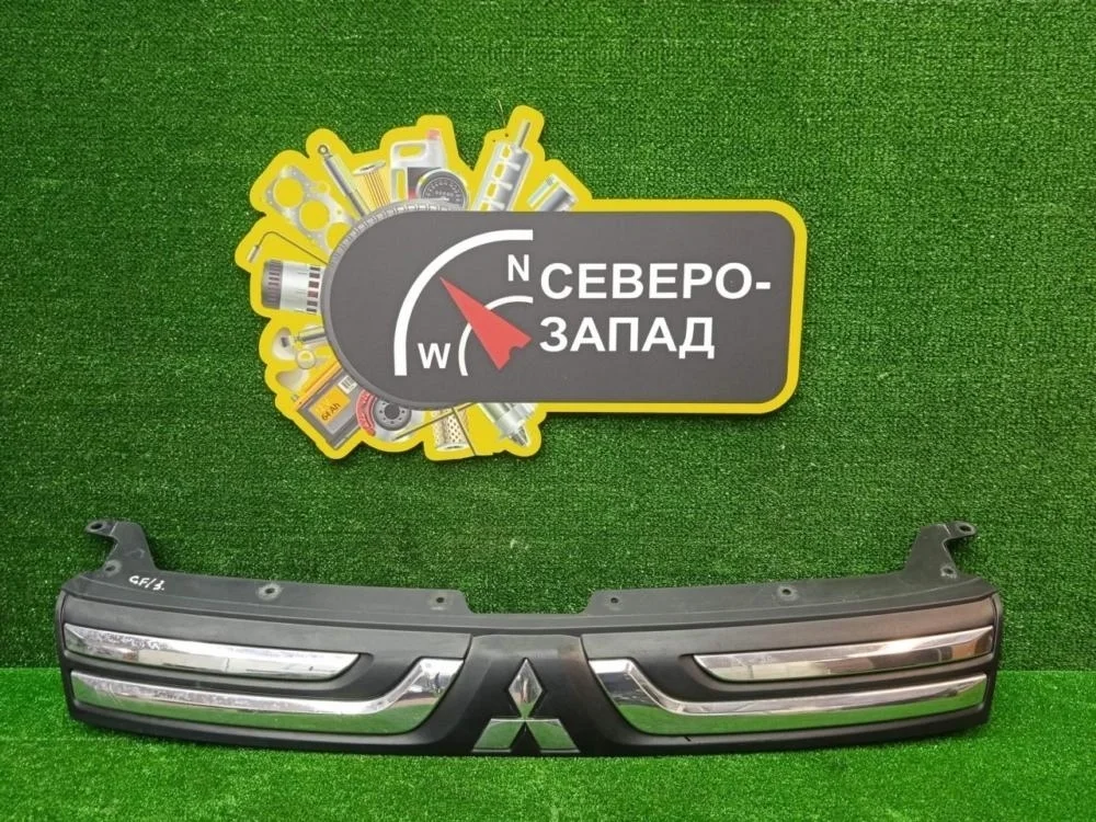 Решетка радиатора Mitsubishi Outlander 2012 GF