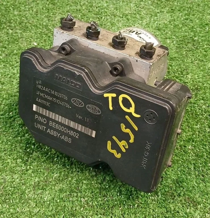 Блок ABS (насос) Hyundai / Kia Гранд Старекс , Н1 4H400