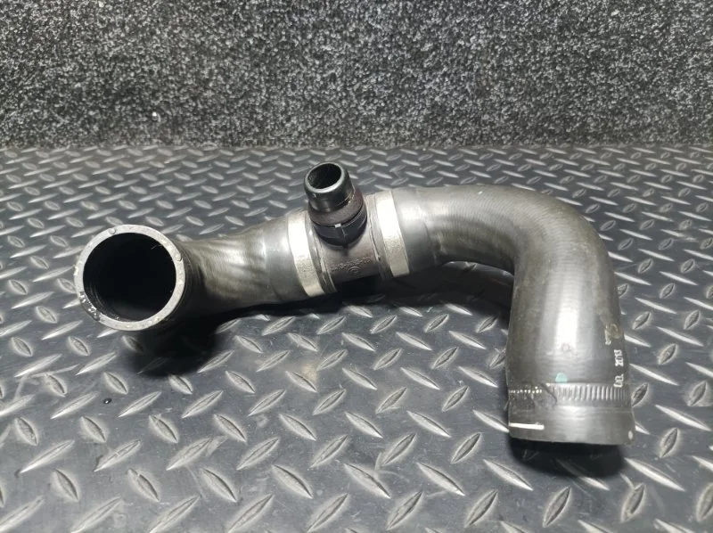 Патрубок системы охлаждения Bmw 3 Series 2015 11534615722 F30 N20B20B