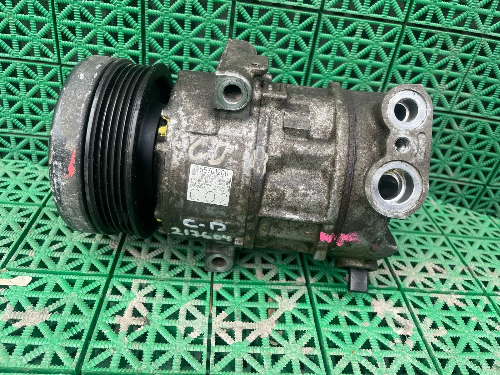 Компрессор кондиционера OPEL CORSA D 1,2/1,4 2006- б/у CORSA D(2006-2014)