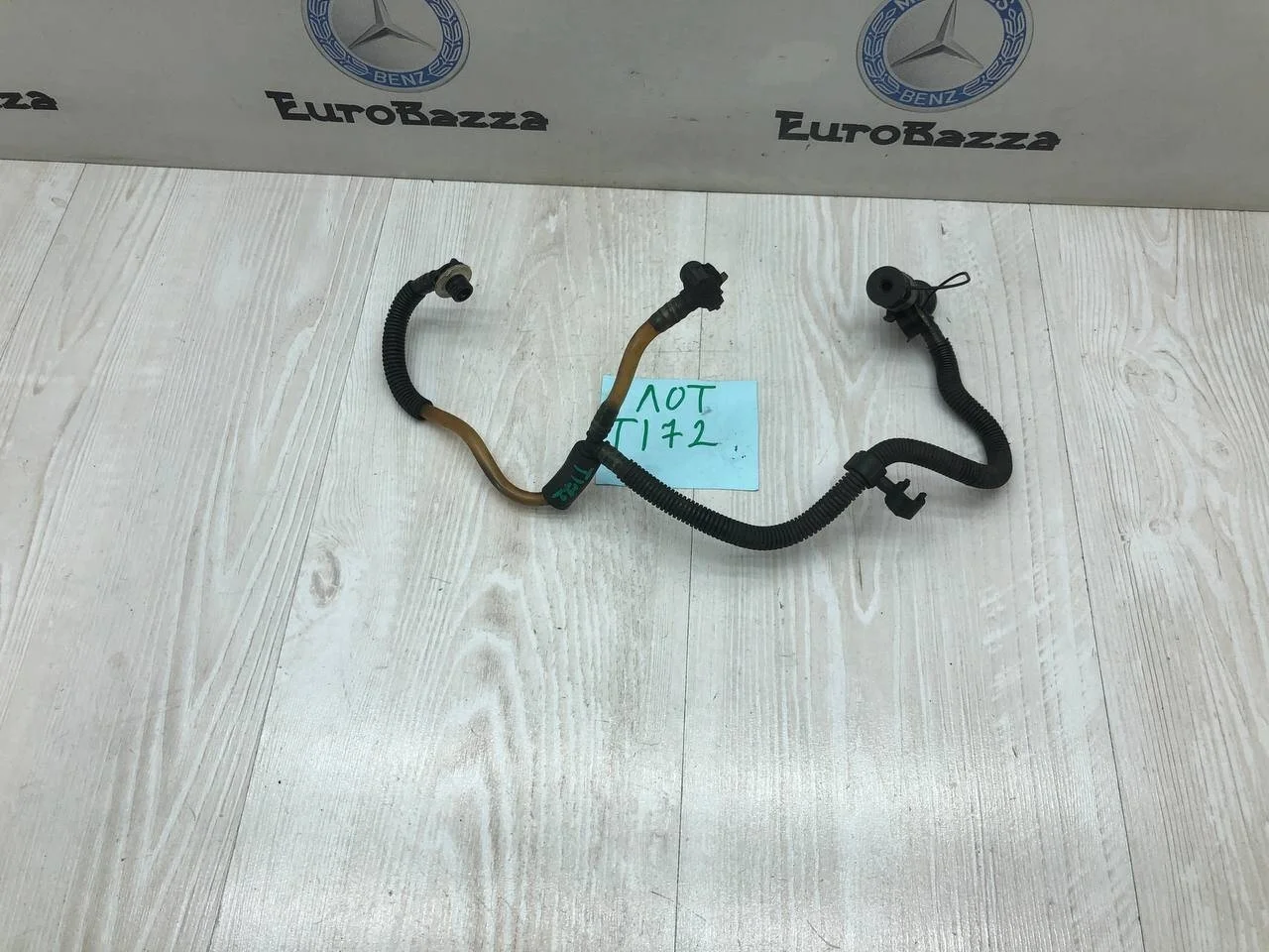 Трубка топливная Mercedes Om612
