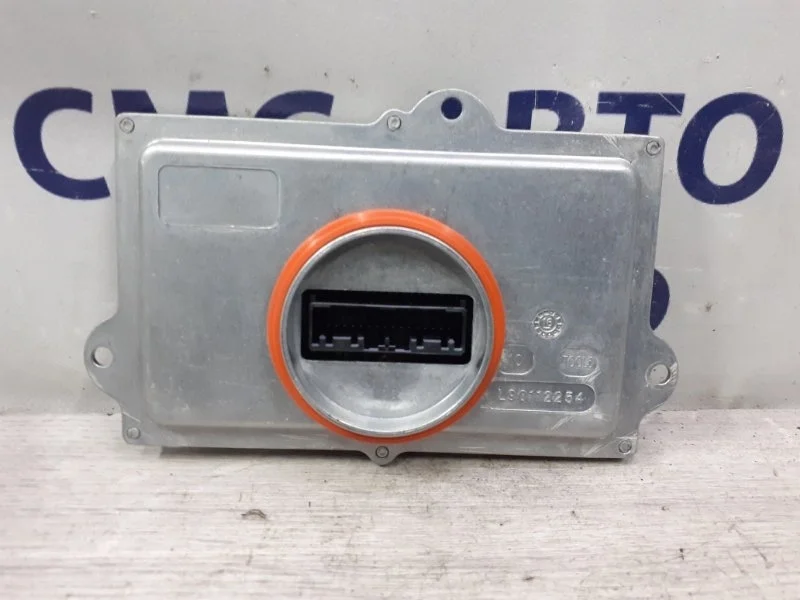Блок управления фарой Volvo V90 31468411 V90 2.0 B4204T27