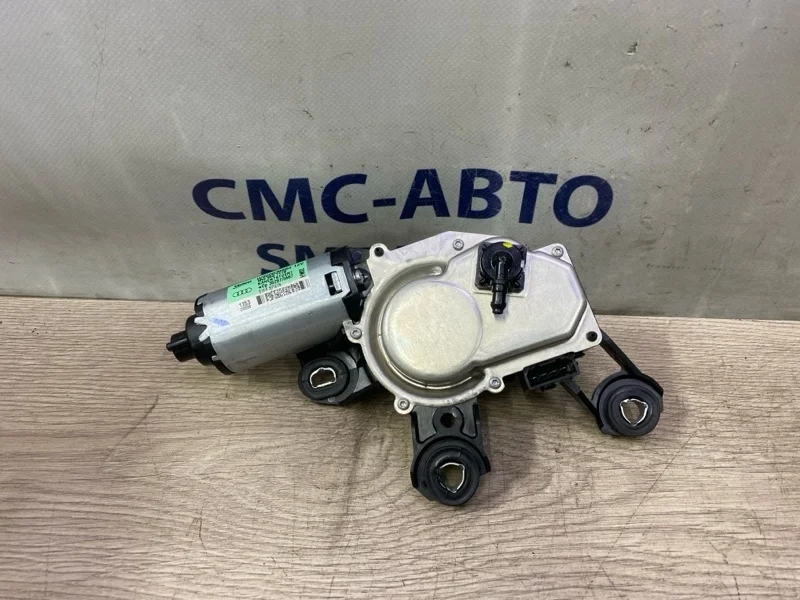 Моторчик стеклоочистителя Audi Q5 8R0955711B 8R 2.0T CNC, задний