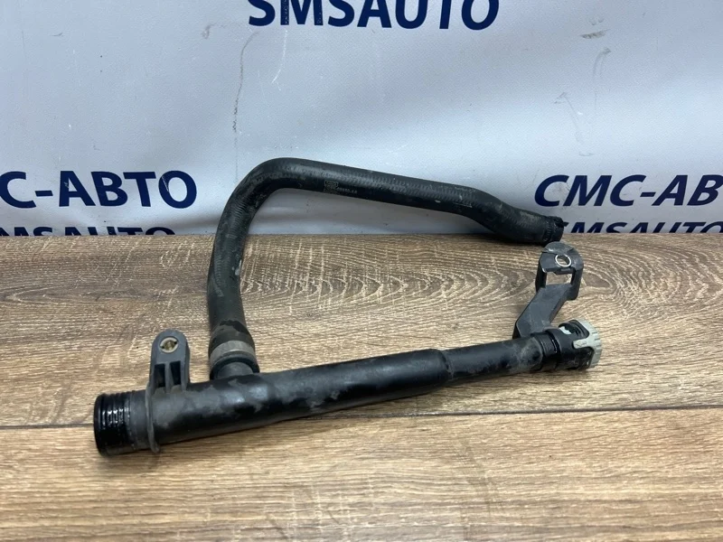 Патрубок охлаждения Volvo Xc90 2008 30774514 ХС90 3.2 B6324S
