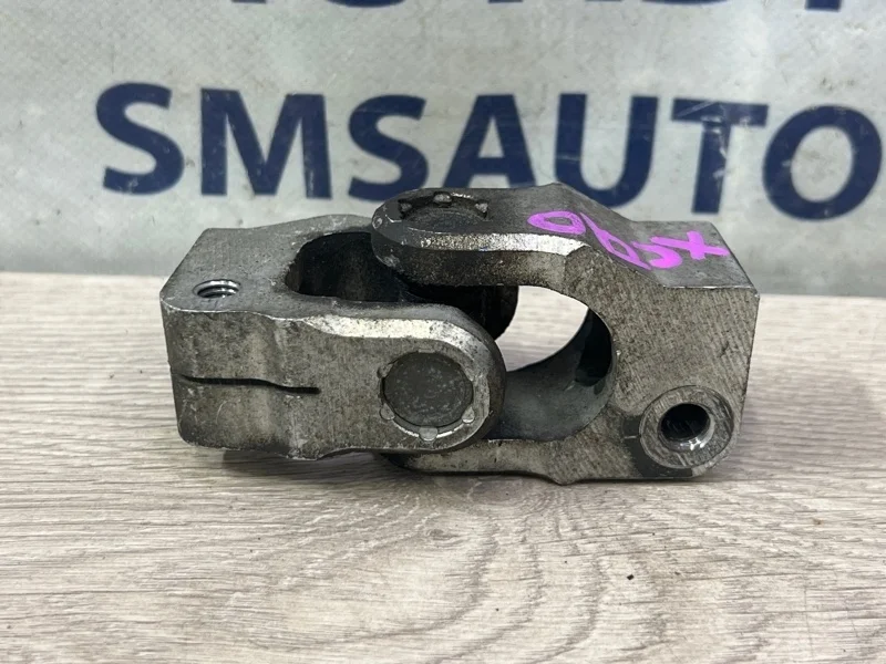 Кардан рулевой Volvo Xc90 2004 30741476 ХС90 2.5 B5254T2