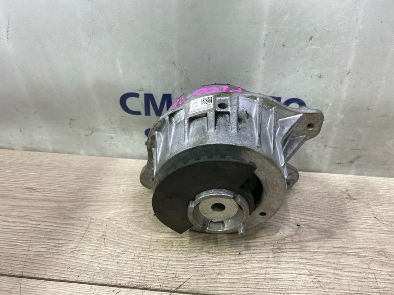 Опора ДВС Mercedes-Benz E-Class 2017 A2132400800 W213 274.920, правая
