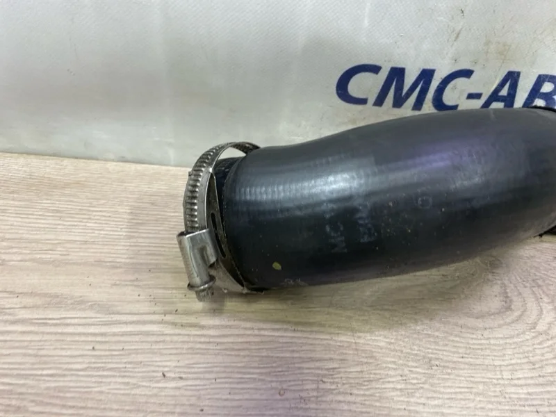 Патрубок интеркулера Audi Q5 8K0145737J 8R 2.0T CNC, левый
