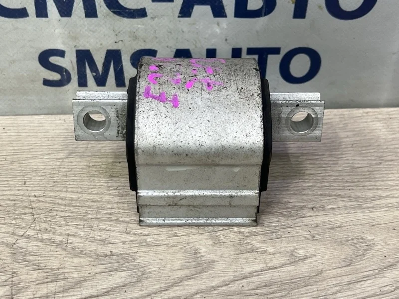 Опора АКПП Mercedes-Benz E-Class A2052405300 W213 654.920