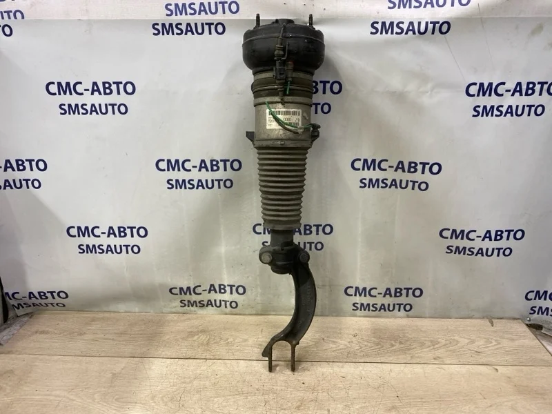 Амортизатор (пневма) Audi A8 4H0616039T D4 3.0 CGW, передний правый
