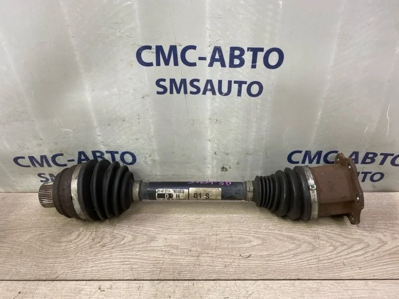 Привод Audi A8 4G0407271F D4 3.0 CGW, передний
