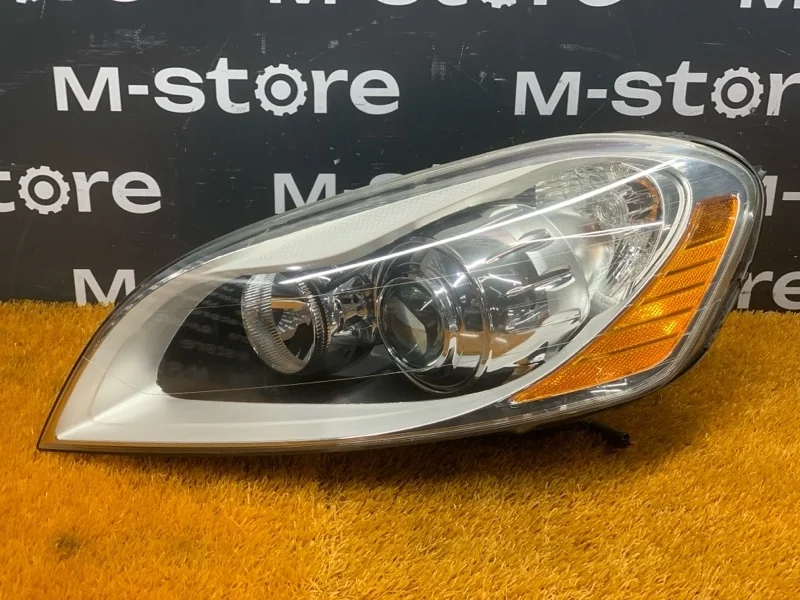 Фара Volvo XC60 2013 DZ47