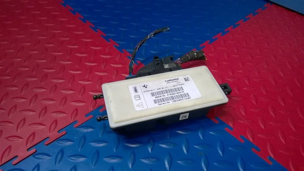 блок управления airbag BMW X3 F25
