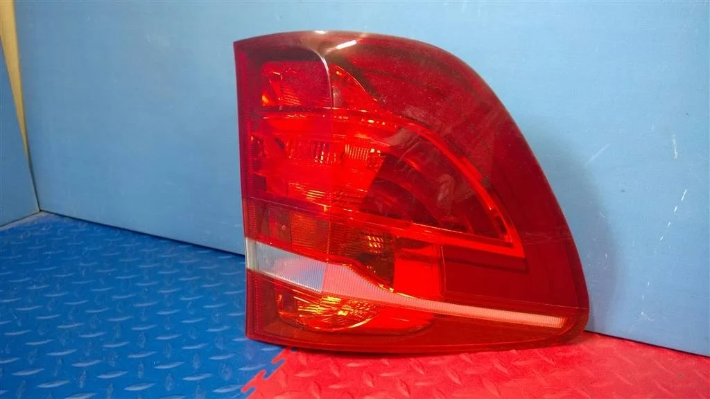 фонарь наружный BMW X3 F25