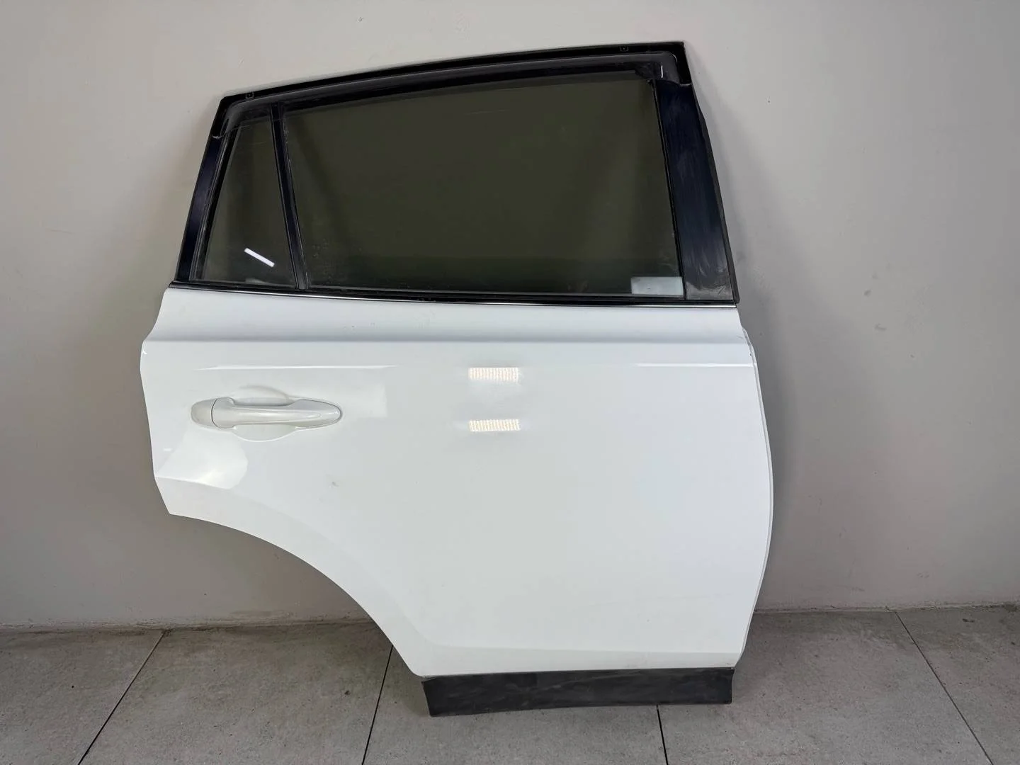 Дверь задняя правая Toyota RAV4 4 (XA40) 2015