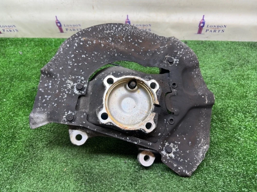 Кулак поворотный BMW E60