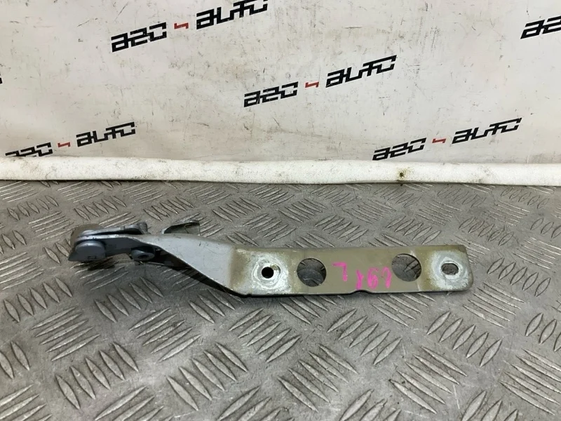 Петля капота Citroen C4 Picasso Grand 2014 9676115180 B78 1.6, левая