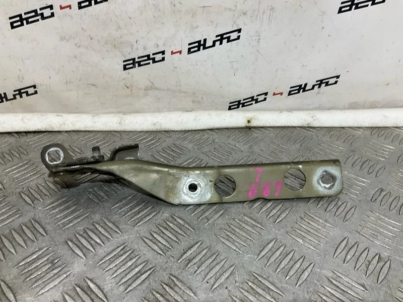 Петля капота Citroen C4 Picasso Grand 2014 9676115180 B78 1.6, левая