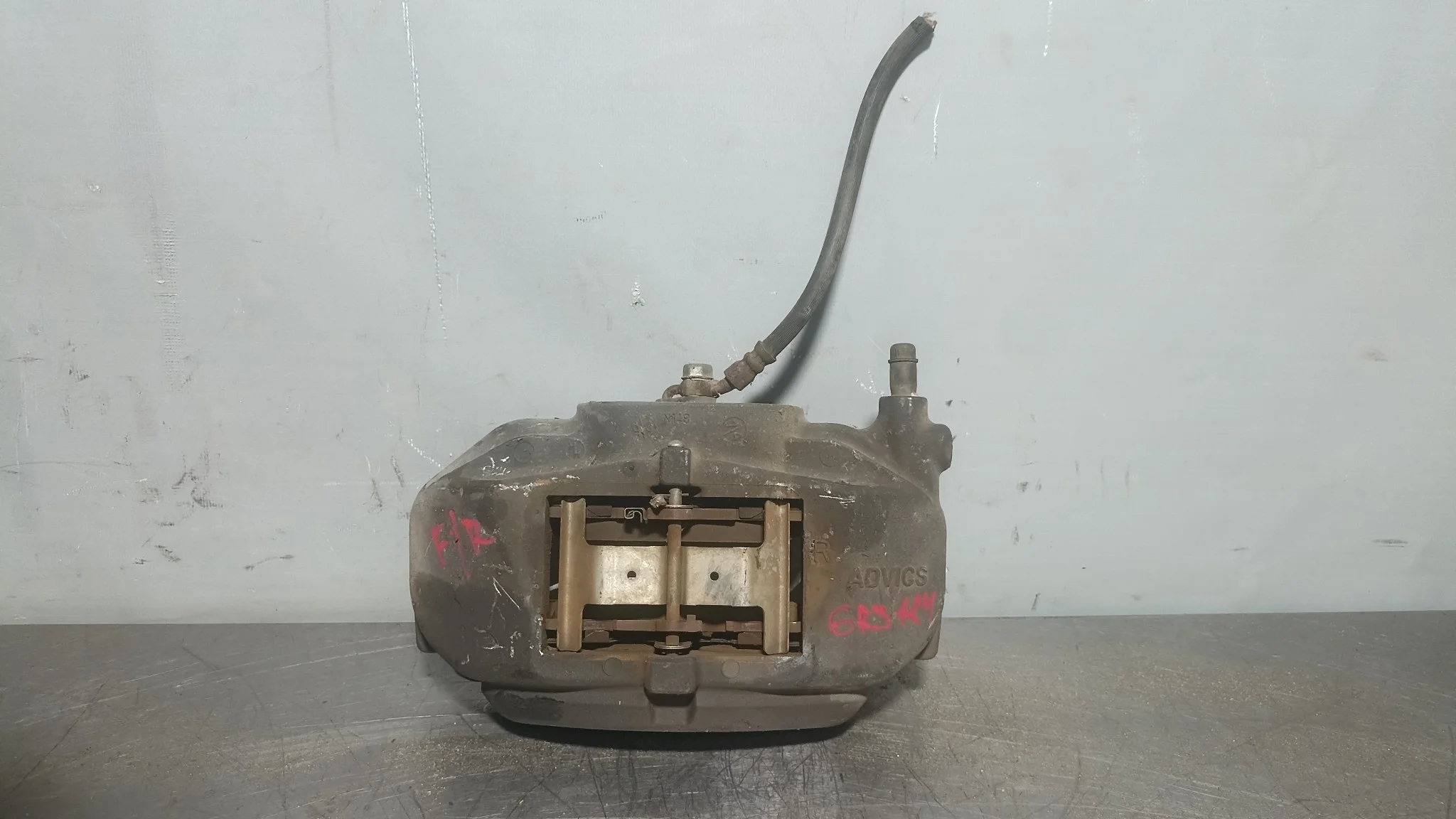 СУППОРТ В СБОРЕ TOYOTA LEXUS ... 3UZ-FE 4GR-FSE 8AR-FTS ... IS350 MARK X RC350 ... URS190 URS206 UZS190 ПЕРЕДНИЙ ПРАВЫЙ 2WD 4WD 4 ПОРШНЯ 4773022460