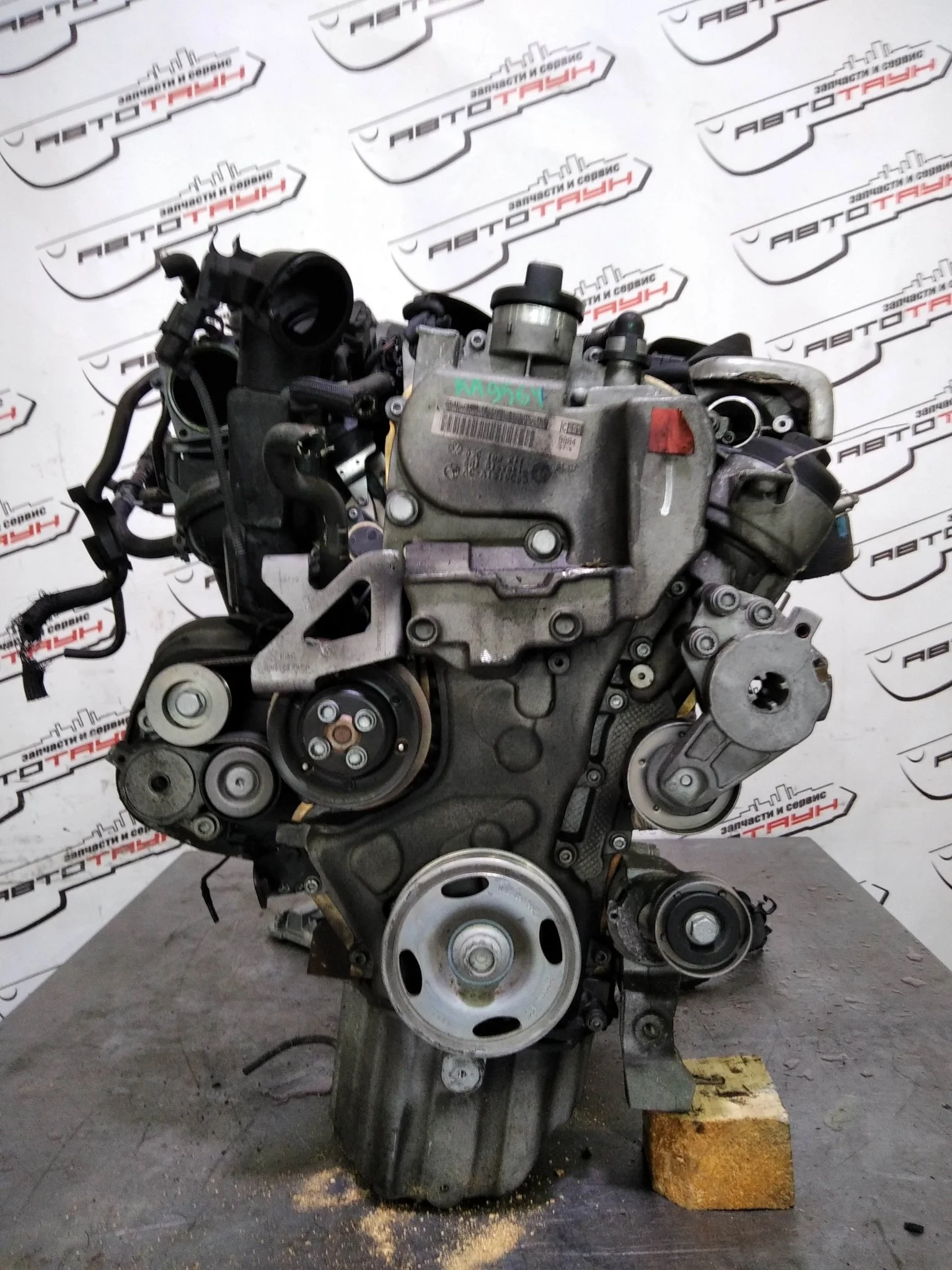 Двигатель VOLKSWAGEN BLG GOLF JETTA TOURAN 1K1 1K2 1K5 1T2 MK5 ДВИГАТЕЛЬ ИЗ ЯПОНИИ 2WD 4WD 03C100035T KA9564-021016