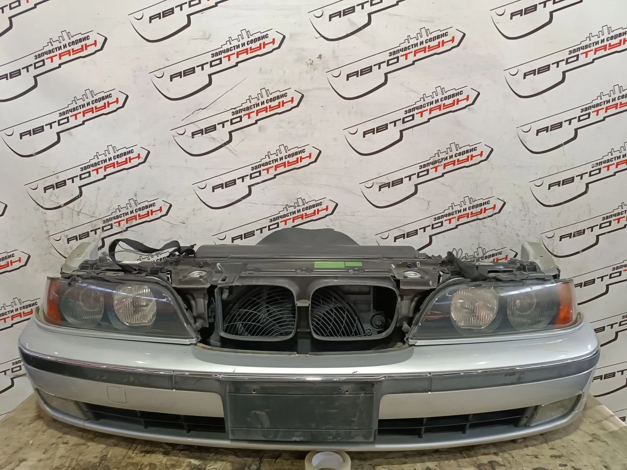 NOSECUT BMW 5-SERIES E39 1 МОДЕЛЬ 51117030921 серебро DY366