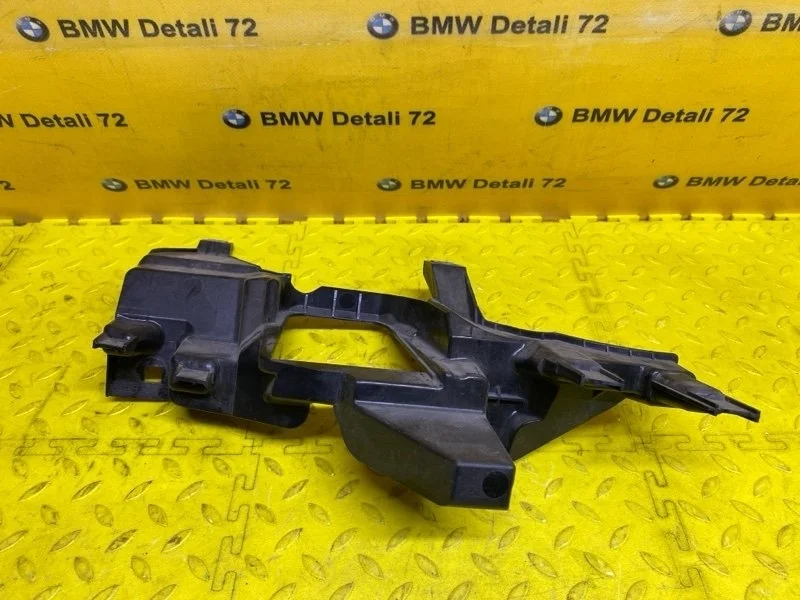 Кронштейн фары Bmw 7 2005 63117162090 E65 N62B48, передний правый