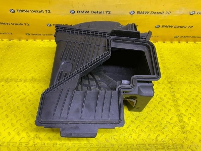 Корпус воздушного фильтра Bmw 7 2005 13717541060 E65 N62B48, левый