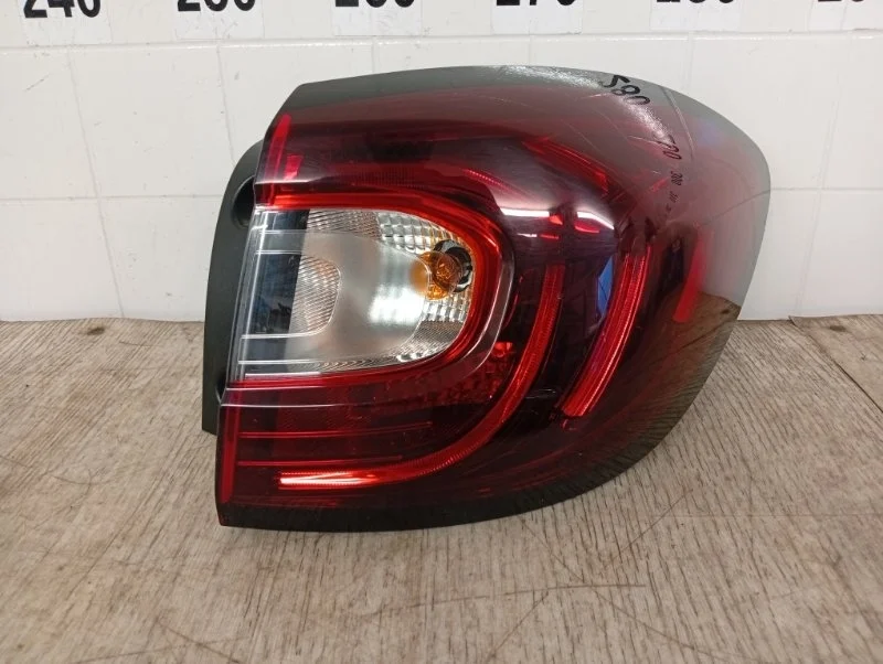 Фонарь в крыло RENAULT KAPTUR 2016 2017 2018 2019 2020 2021 2022 2023