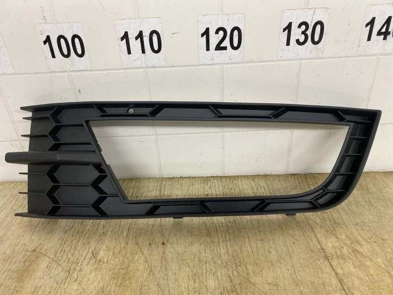 Окантовка птф SKODA OCTAVIA 2013 2014 2015 2016 2017 A7