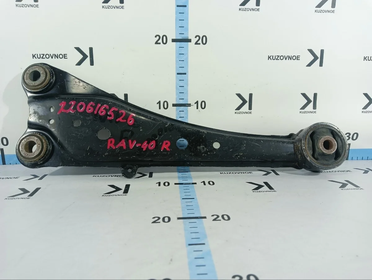 Рычаг Toyota Rav4 2013 XA40