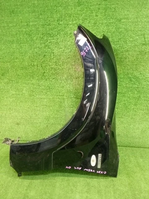 Крыло переднее левое (царапины) V65W MITSUBISHI PAJERO III / MONTERO III V6 / V7 2000-2002, PAJERO III / MONTERO III V6 / V7 2003-2006