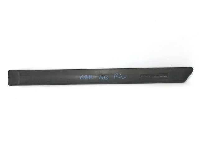 Молдинг двери задней левой DA2A MITSUBISHI CARISMA DA 1999-2003