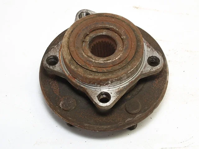 Ступица колеса передняя MITSUBISHI GALANT DJ 2003-2008, GALANT DM 2008-2012, SPACE WAGON N94W 1997-2004