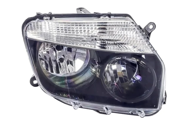 Фара правая RENAULT DUSTER HSA / HSM 2010-2015