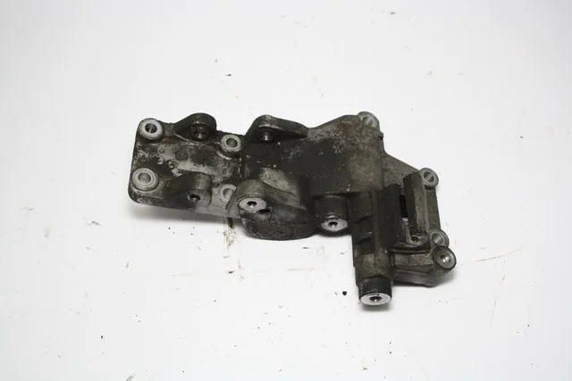 Кронштейн генератора CW5W MITSUBISHI OUTLANDER XL CW 2007-2010, OUTLANDER XL CW 2010-2012, LANCER X CY 2007-2010, LANCER X CY 2010-2014