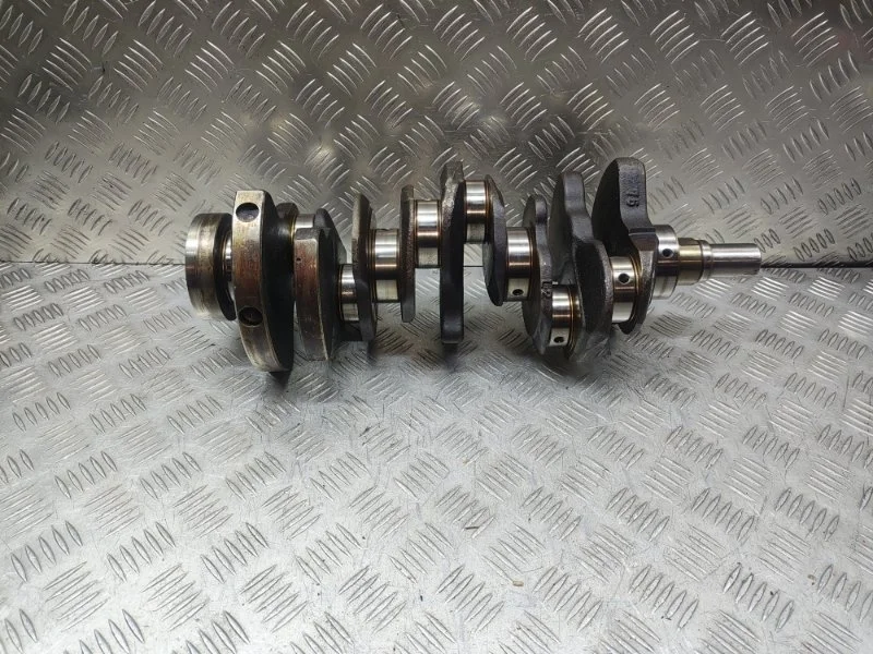 Коленвал Mitsubishi Pajero 3 1999-2006 MN158813 6G75