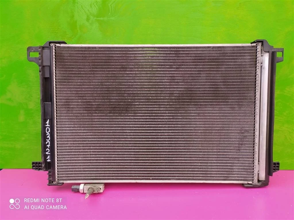 Радиатор кондиционера W212 W204 X204 A2045000554