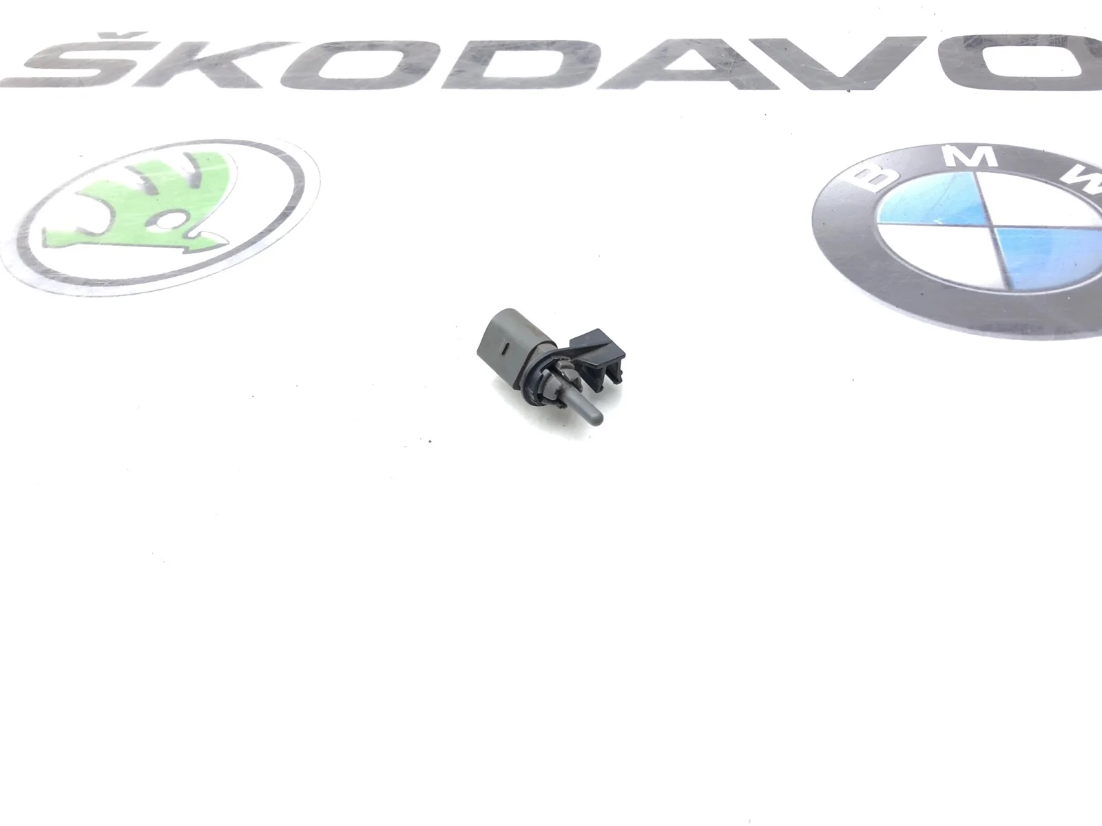 Датчик наружной температуры Skoda Octavia 2014 8Z0820535A A7 (5E)